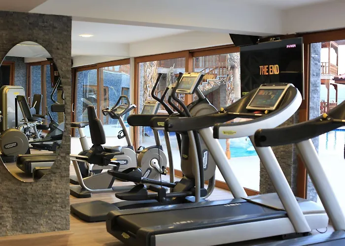 호텔 시말 레지더스 5*