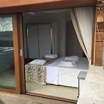 Shimal Hotel 5*
