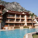 Shimal Hotel 5*