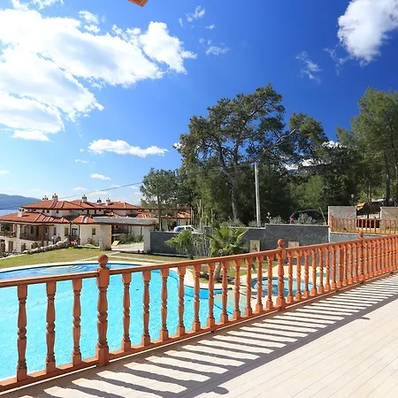 Shimal Hotel 5*
